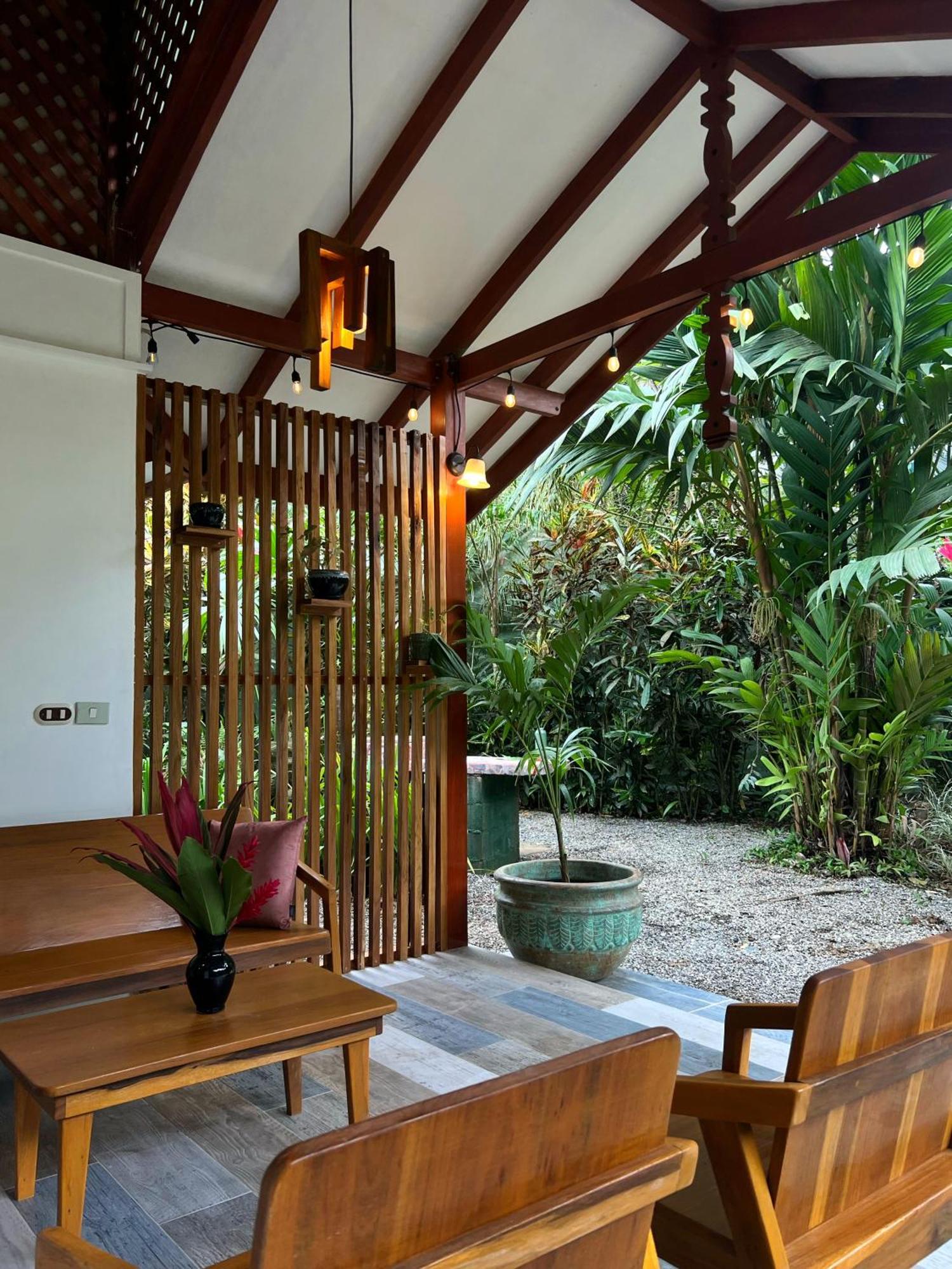 Geckoes Lodge Cocles Exterior foto